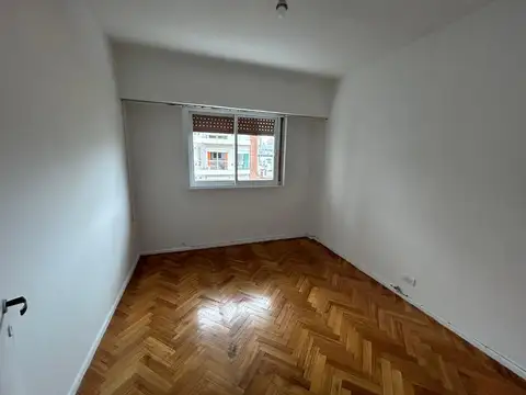 Departamento en Alquiler en Almagro, $ 900.000