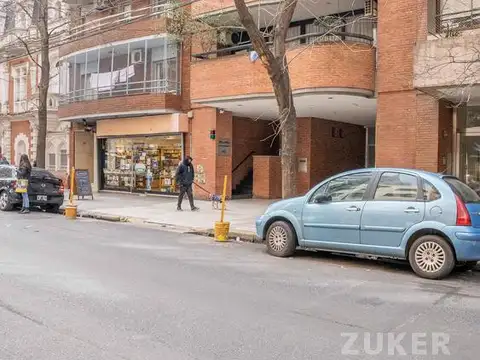 Inmejorable Ubicación - 4 amb mas dep -  coch - reciclado - Seguridad -