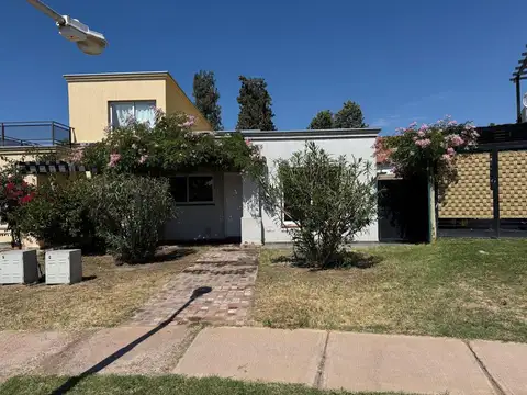Casa en B° Privado 