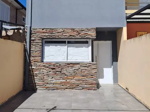 Duplex en venta zona Paracao excelente ubicación