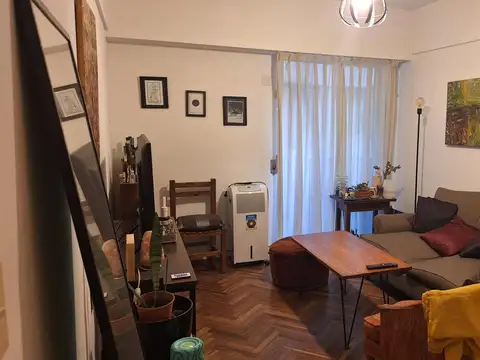 Departamento 2 amb. excelente ubicación a metros Av Santa Fe