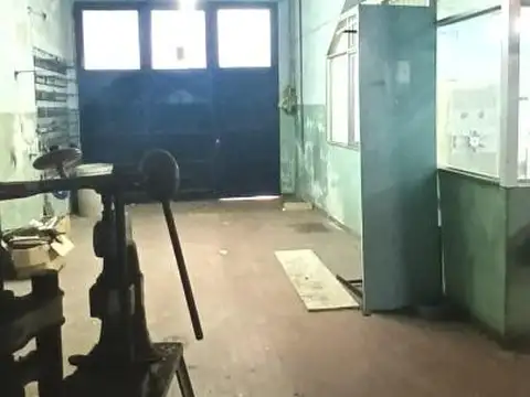 Galpon en Alquiler en Paternal, $ 1.500.000