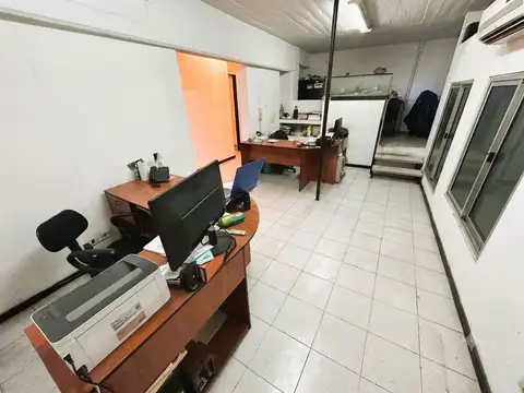 Galpon en Venta en Pompeya, USD 199.000