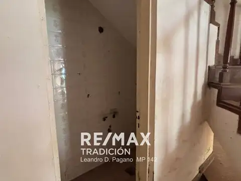 Casa 11 ambientes con 3 baños