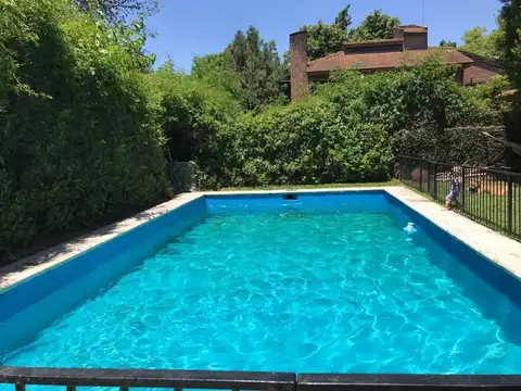 Casa 6 ambientes con 3 baños