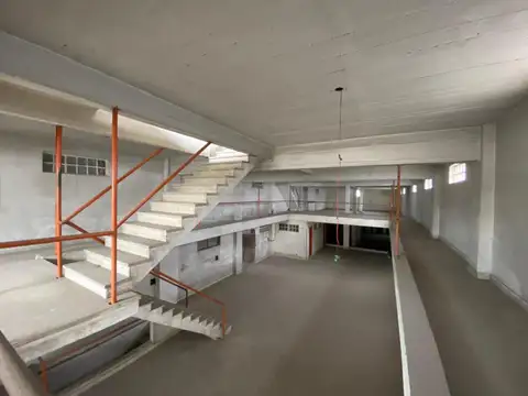 Terreno doble frente en venta sobre Av San Martin, Paternal - 4.300m2 vendibles