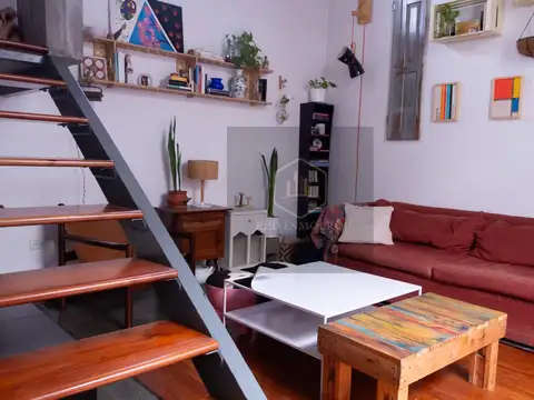Depto Tipo Casa en Venta de 3 ambientes