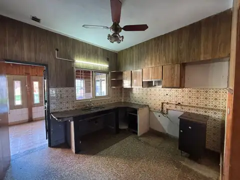 Casa en Alquiler en San Justo, $ 900.000