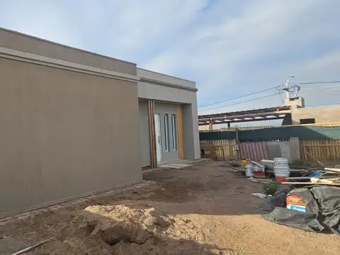 VENTA DE CASA MODELO EN POZO (ENTREGA EN 6 MESES)