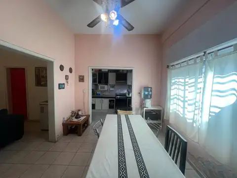 Depto Tipo Casa 4 ambientes con 3 baños