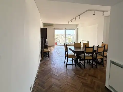 Albarellos 2100, Piso 9