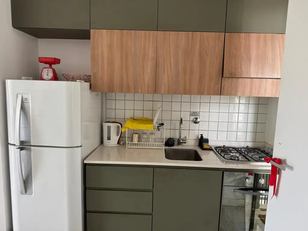 ANDONAEGUI 1200, Piso 5