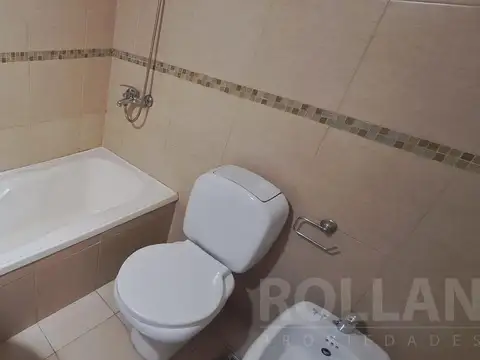 Depto Tipo Casa 4 ambientes con 3 baños