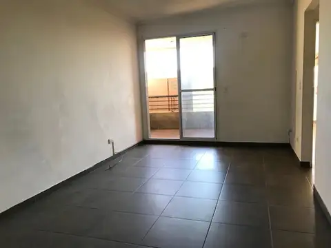 Lisandro De La Torre 100, Piso 4