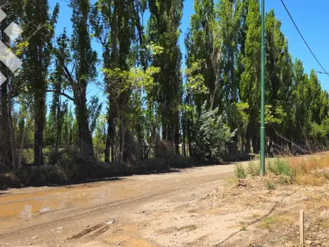 Terreno en Venta en General Fernandez Oro, USD 10.000
