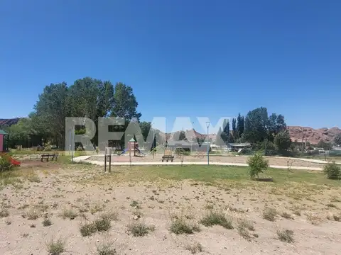 Terreno en Venta en Piedra del Aguila, USD 25.000