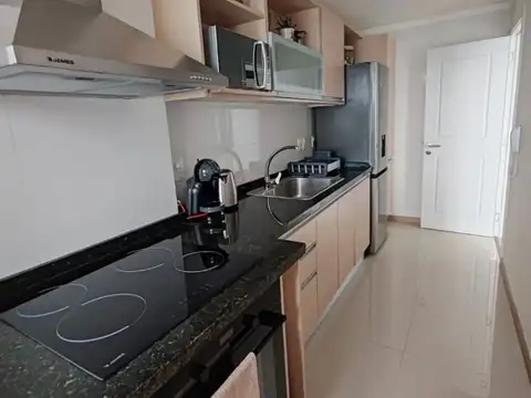 Departamento 6 ambientes con 2 baños