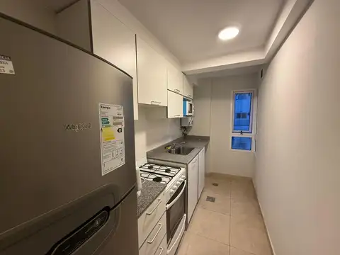 Venta departamento con cochera en Santa fe - Amoblado