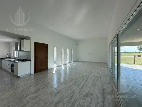 Casa en Alquiler A Estrenar
