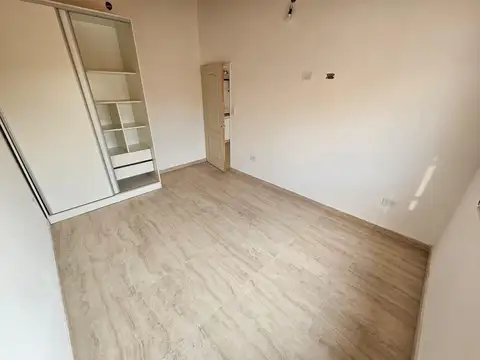 Departamento en Alquiler en San Justo, $ 550.000