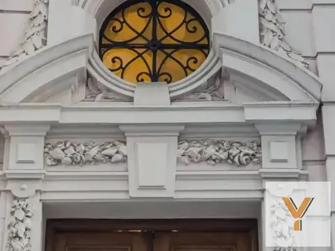 Montevideo e/ Avenida Rivadavia y Bartolomé Mitre