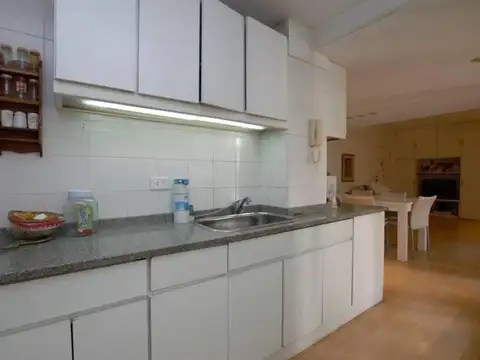 Departamento en Venta de 6 ambientes