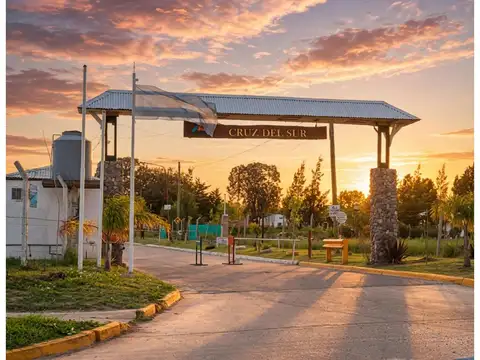 Venta de lote en Barrio Parque Cruz Del Sur