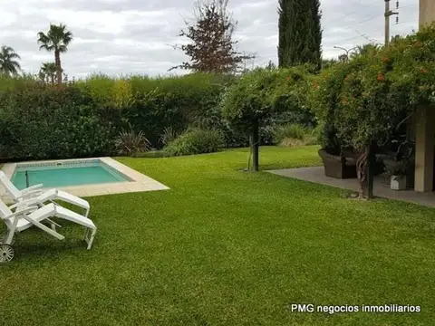 Casa en Venta en Funes Hills San Marino, USD 495.000