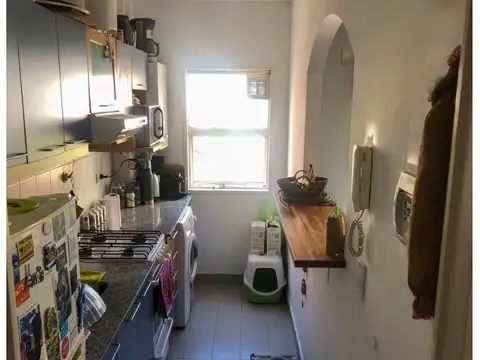 Av Gral San Martin 751 , Piso 6