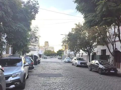 Casa en Venta en Flores Norte, USD 229.000