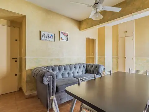 Departamento 7 ambientes con 2 baños