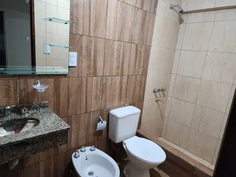 Depto Tipo Casa en Venta con 1 cocheras