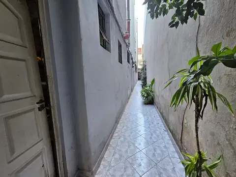 Depto Tipo Casa 2 ambientes con 1 baño