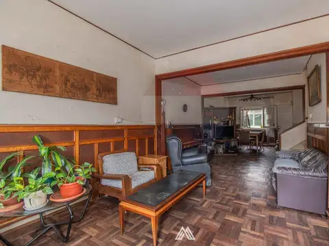 Venta casa 4 dormitorios garage PU Pocitos