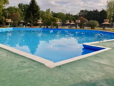 Venta Casa  2 Ambientes Barrio Privado Escobar. Piscinas.SUM.Parrillas. Canchas