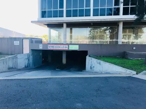 Cochera en venta - 15Mts2 - Tigre