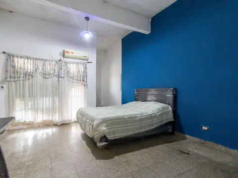 CASA VENTA MERLO GOMEZ 3 AMB JARDIN FINANCIA