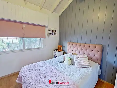 Casa 5 ambientes con 2 baños