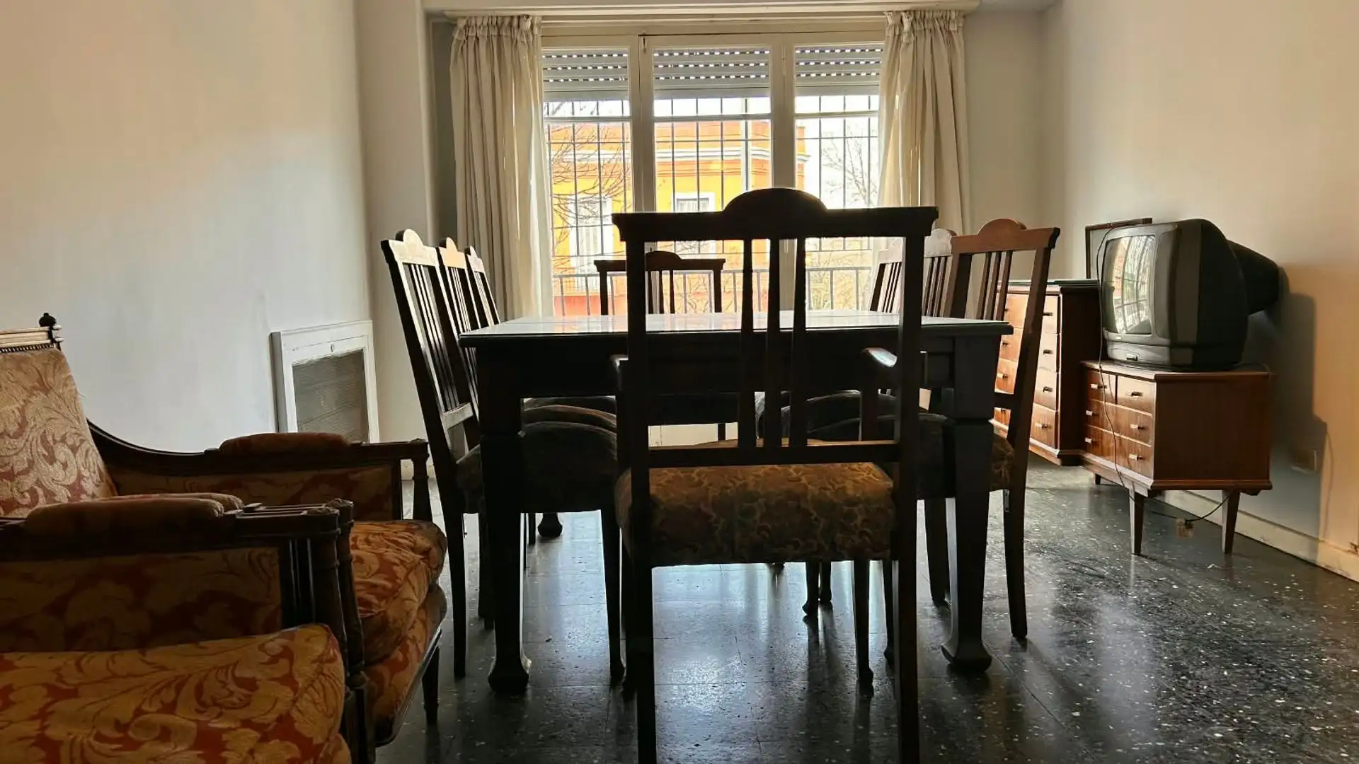 Venta dpto 3 ambientes a la calle macrocentro