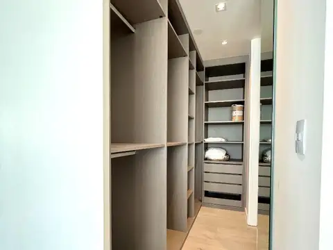 Departamento en Alquiler con 1 cocheras