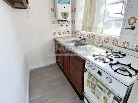 Depto Tipo Casa en Venta 45 años