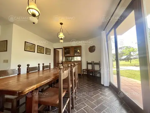 Casa en Venta de 5 dormitorios