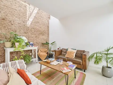 Depto Tipo Casa en Venta de 5 ambientes