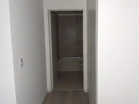 Mario Bravo y Gorriti, piso 1° D