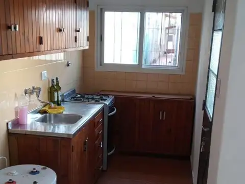 Depto Tipo Casa en Venta en Bernal, USD 55.000