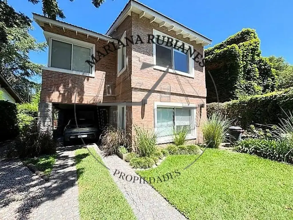 Casa en Venta en Maschwitz Club - 3 dormitorios