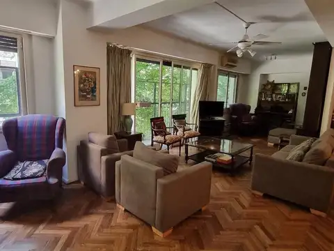 Departamento en Venta de 4 dormitorios