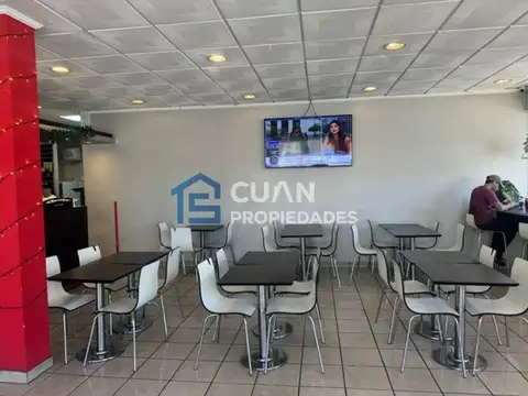 Local en Venta en Jose Leon Suarez, USD 2.500.000