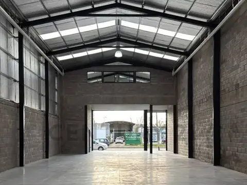 Galpon en Venta 60  mts Fondo
