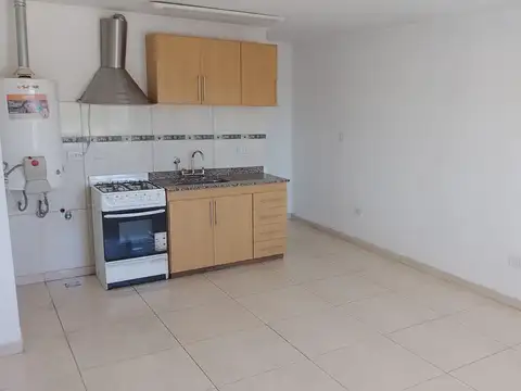 Facundo Quiroga 600 , Piso 1